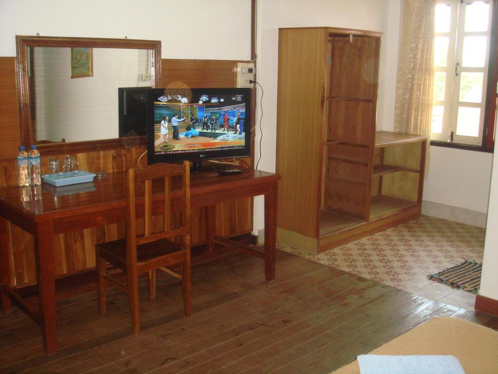 Champa Hotel 巴色 外观 照片