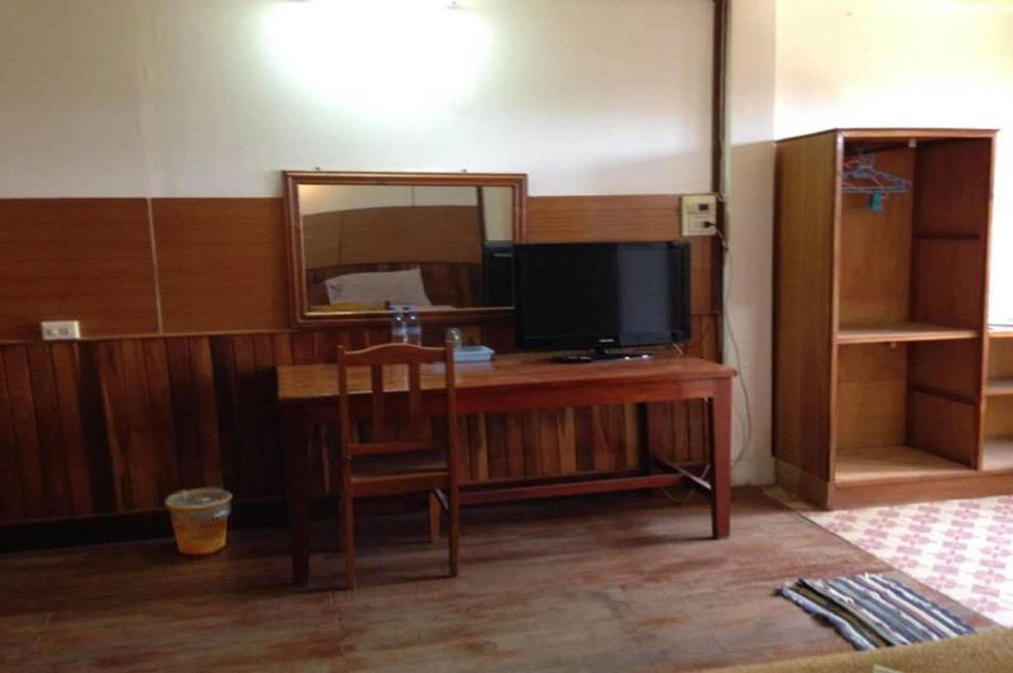 Champa Hotel 巴色 外观 照片