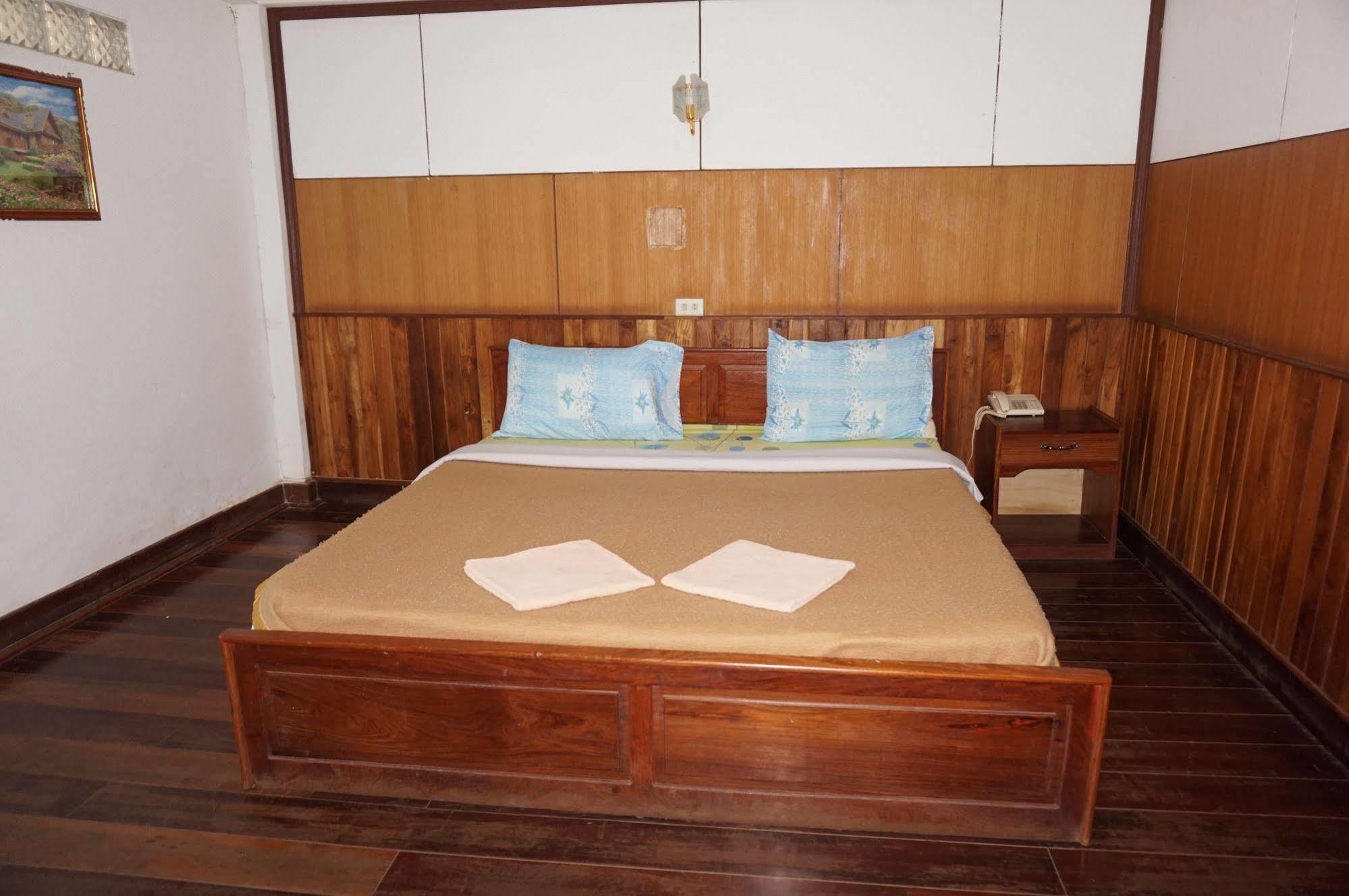 Champa Hotel 巴色 外观 照片