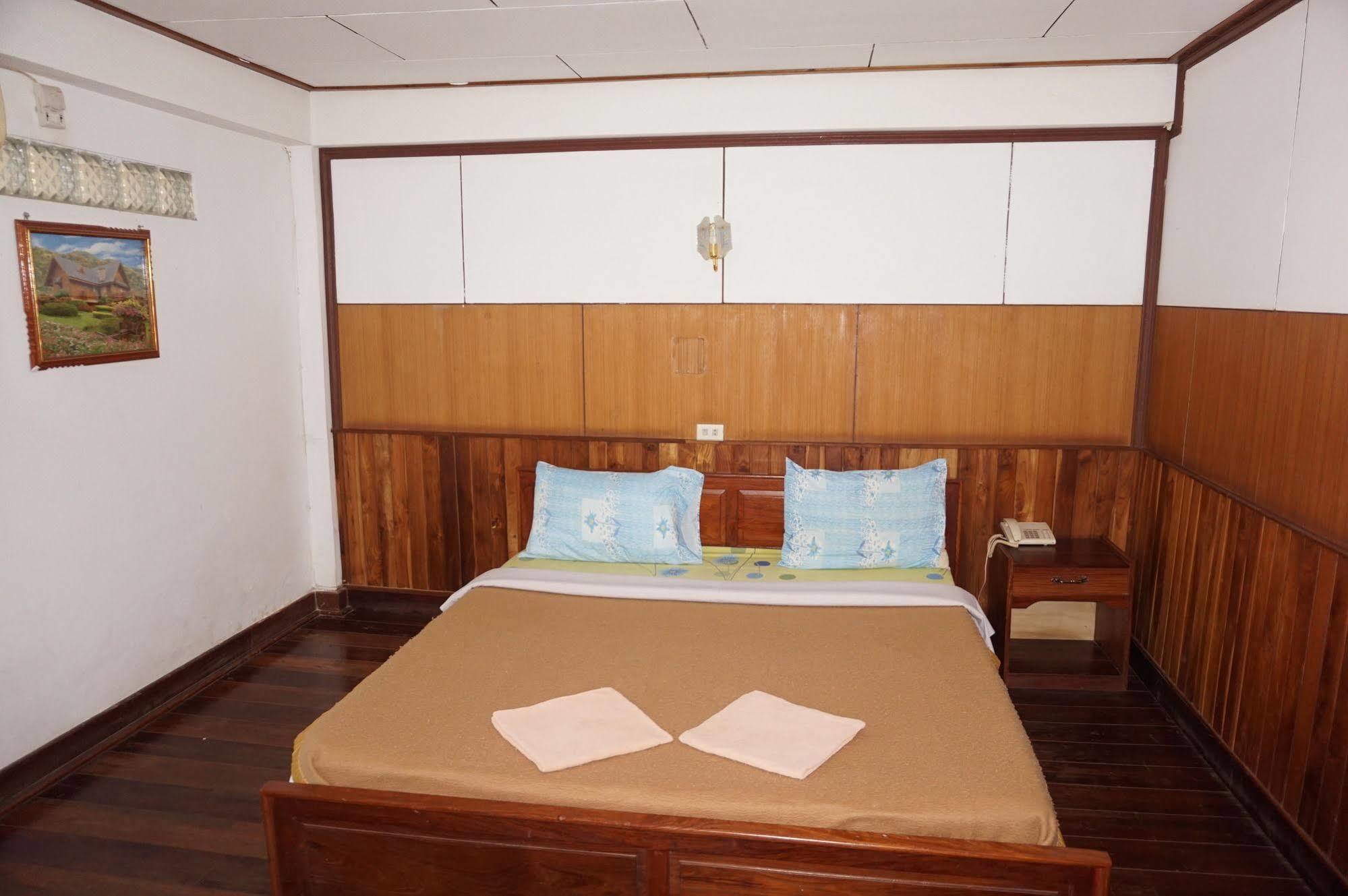 Champa Hotel 巴色 外观 照片
